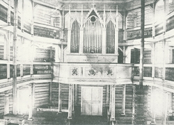 Interiør fra Jevnaker kirke.