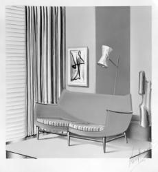 Skisse/teikning av sofa.