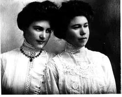 Portrett av to kvinner