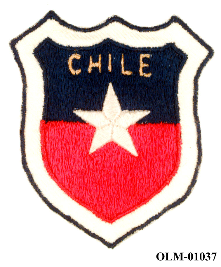 Inneholder 101 merker, pins og  medaljer.
Guttorm Berge tok tilbake samlingen 21.mai 1996.-notert i aksesjonsboken.