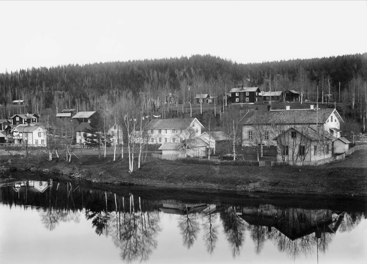 Torgås by med Valla folkskola, taget från Sörnäs