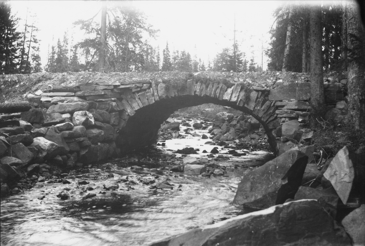 Bron över Glejsån