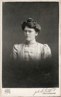 Anna Mathisen (1881 - 1966)
