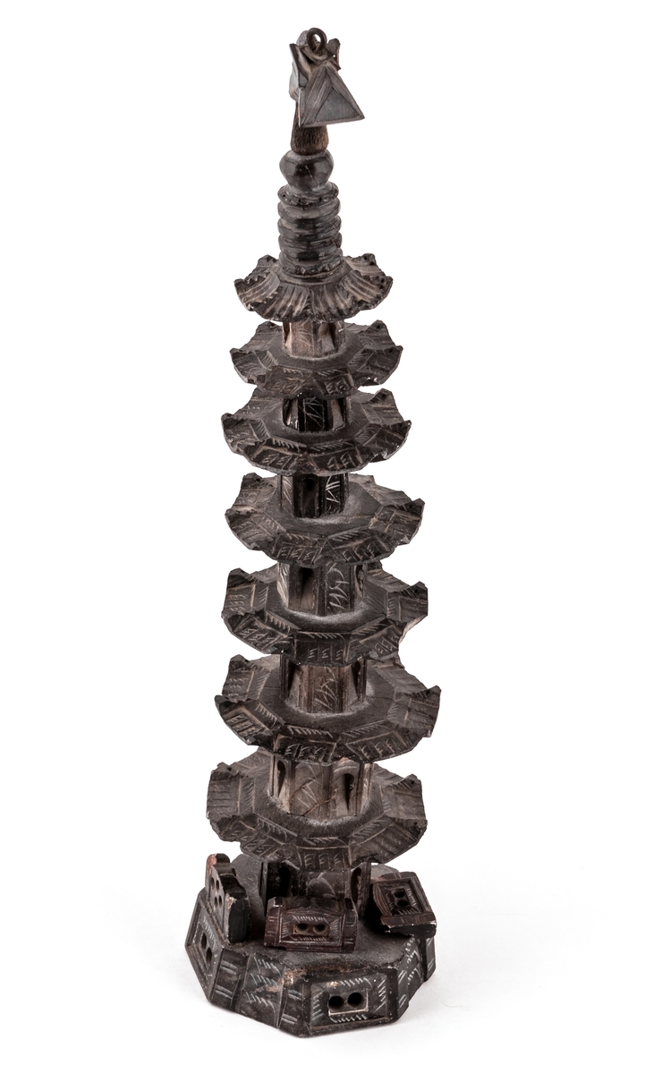 Nankingtorn, pagod, av fettsten.