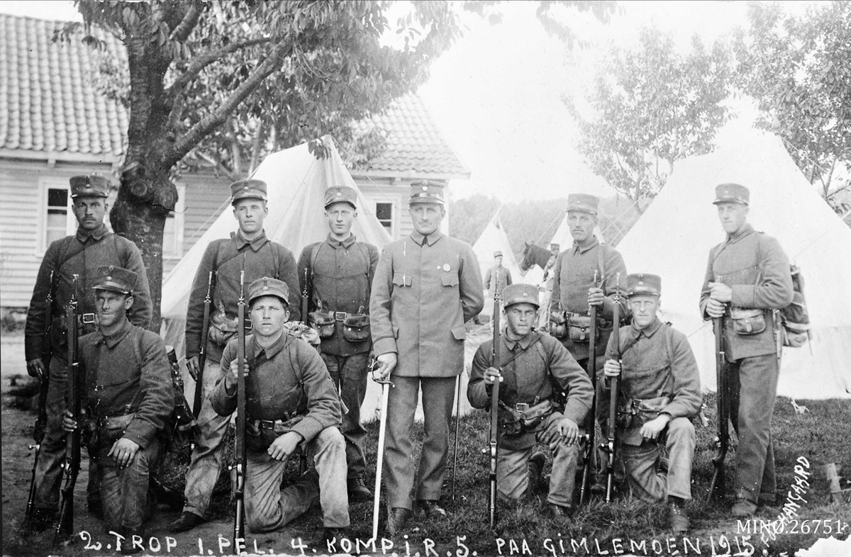 Gruppebilde, Soldater på Gimlemoen 1915