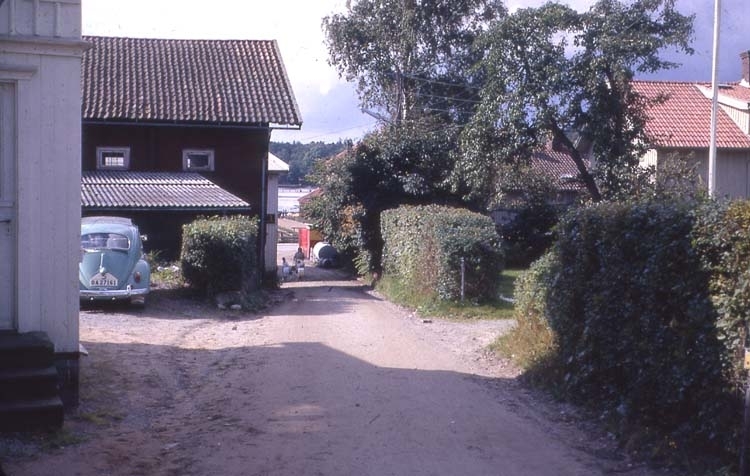 Kyrkvägen mot Strandvägen (Rehnbergs järnhandel).