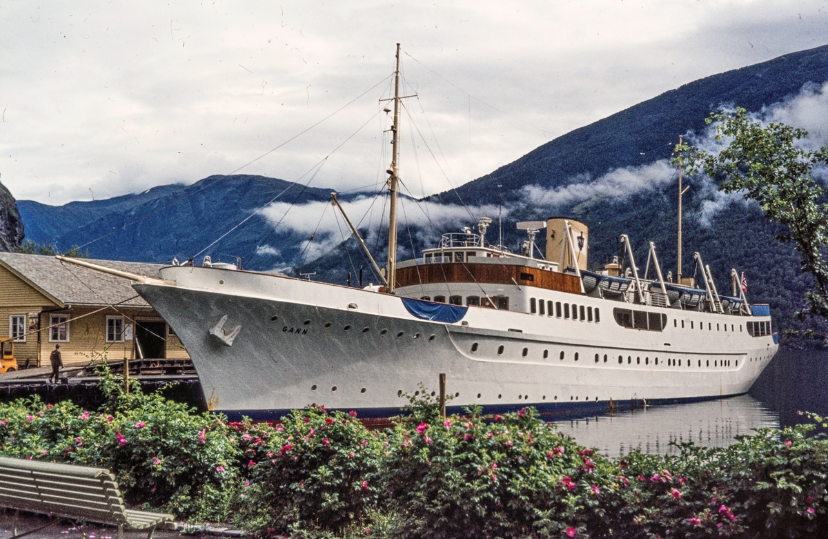Skoleskipet MS Gann, opprinnelig yachten Vanadis.