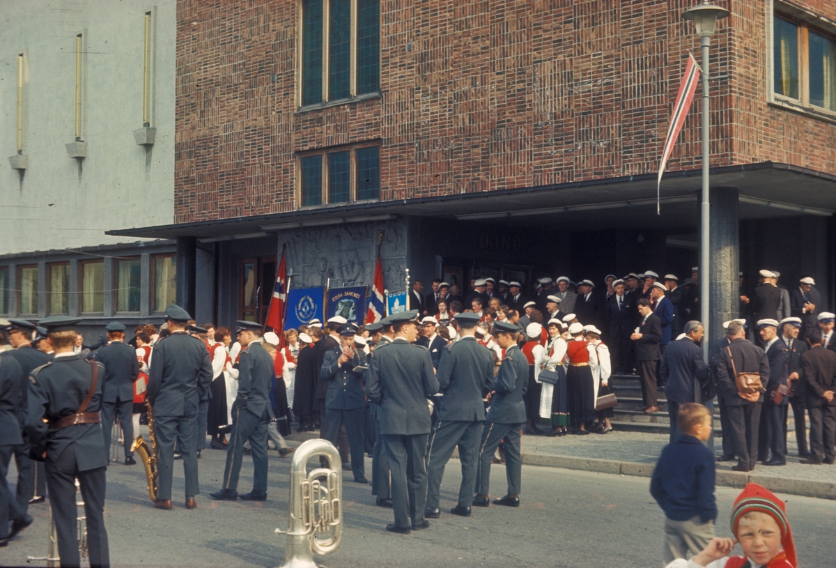 17. mai 1965 ved Odda Rådhus