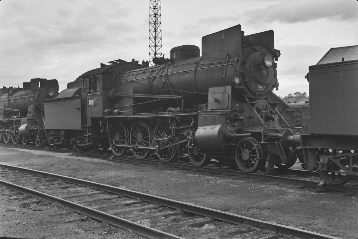 Damplokomotiv type 30b nr. 350 på Marienborg.
