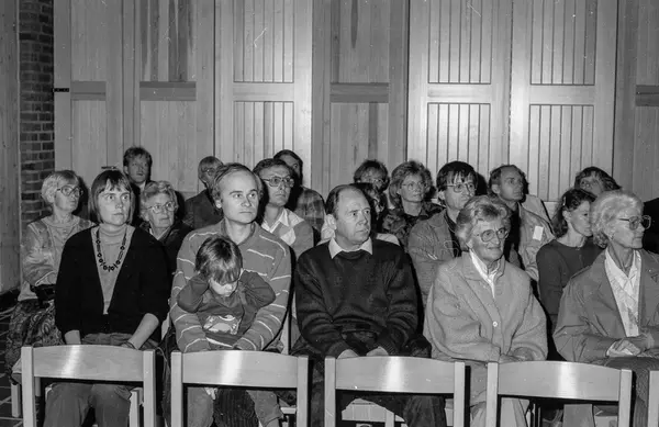 Sofiemyr Skolekorps Med Konsert I Sofiemyr Kirke, Organist Bernt ...