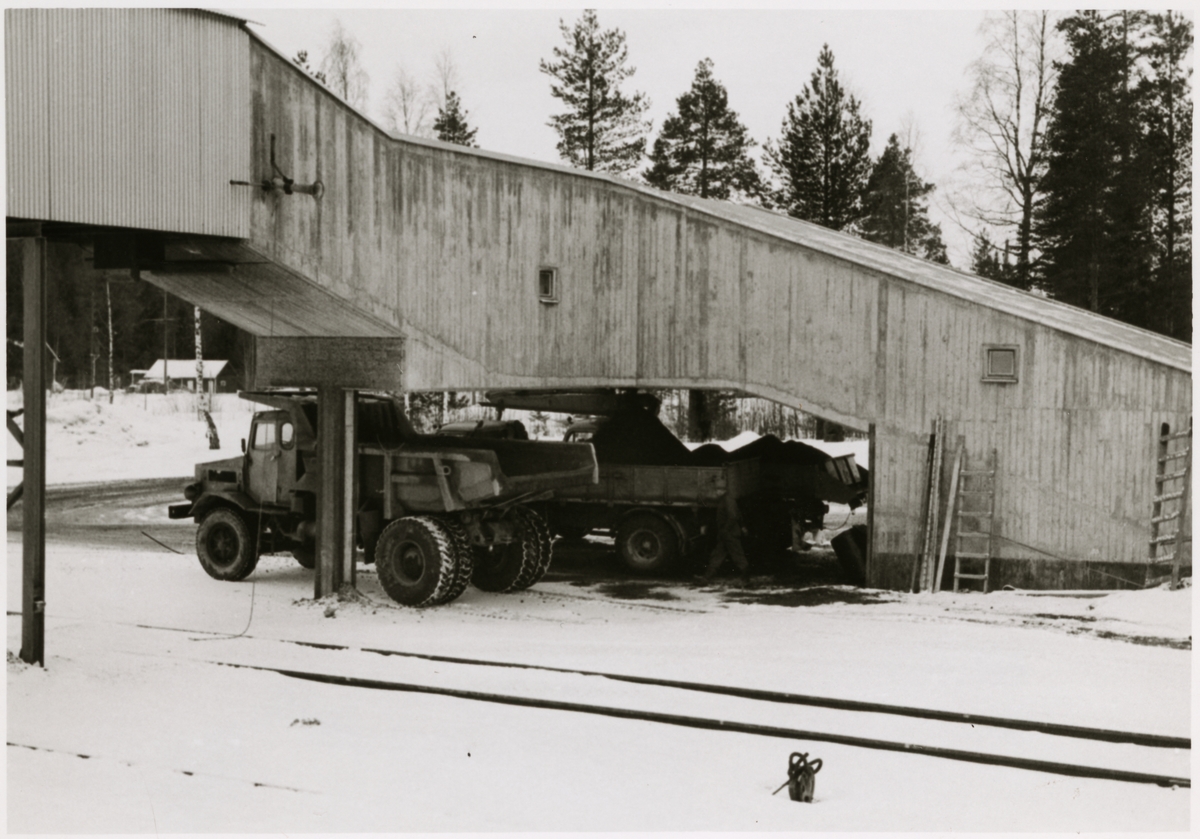 Lastplats vid Tuna-Hästberg gruva 1964.