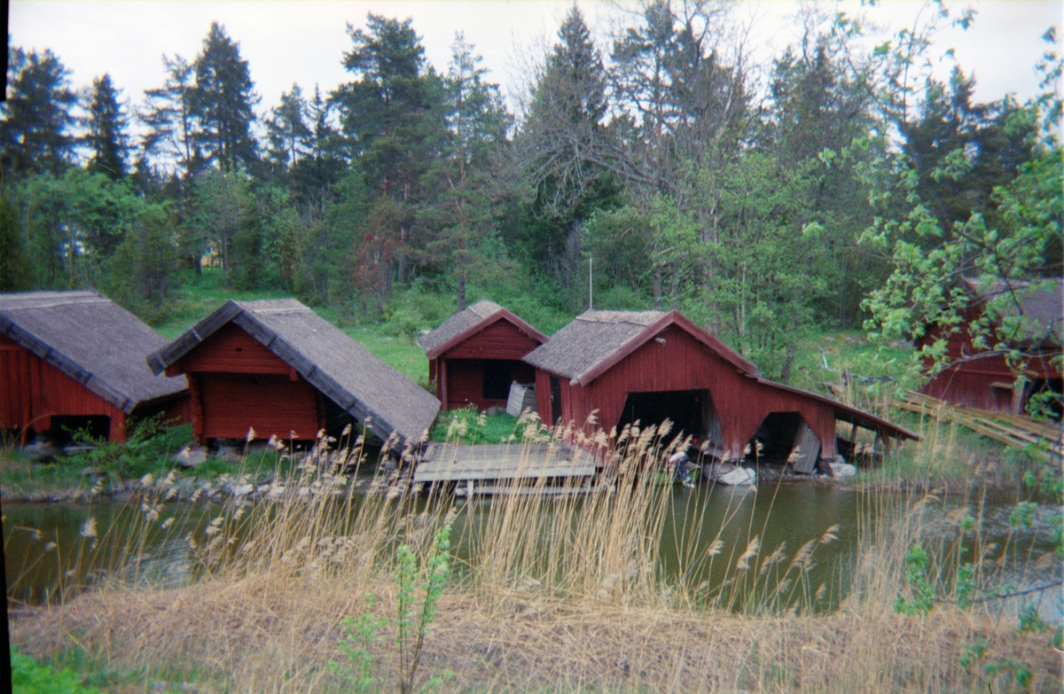 Tuskö täppa sedd från Tvärnö, Söderön, Börstils socken, Uppland maj 2002