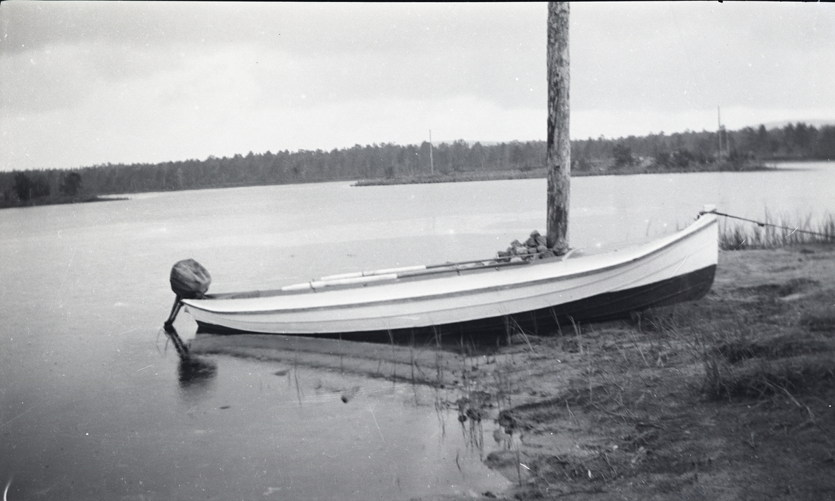 Motorbåt på Enaresjøen 1935