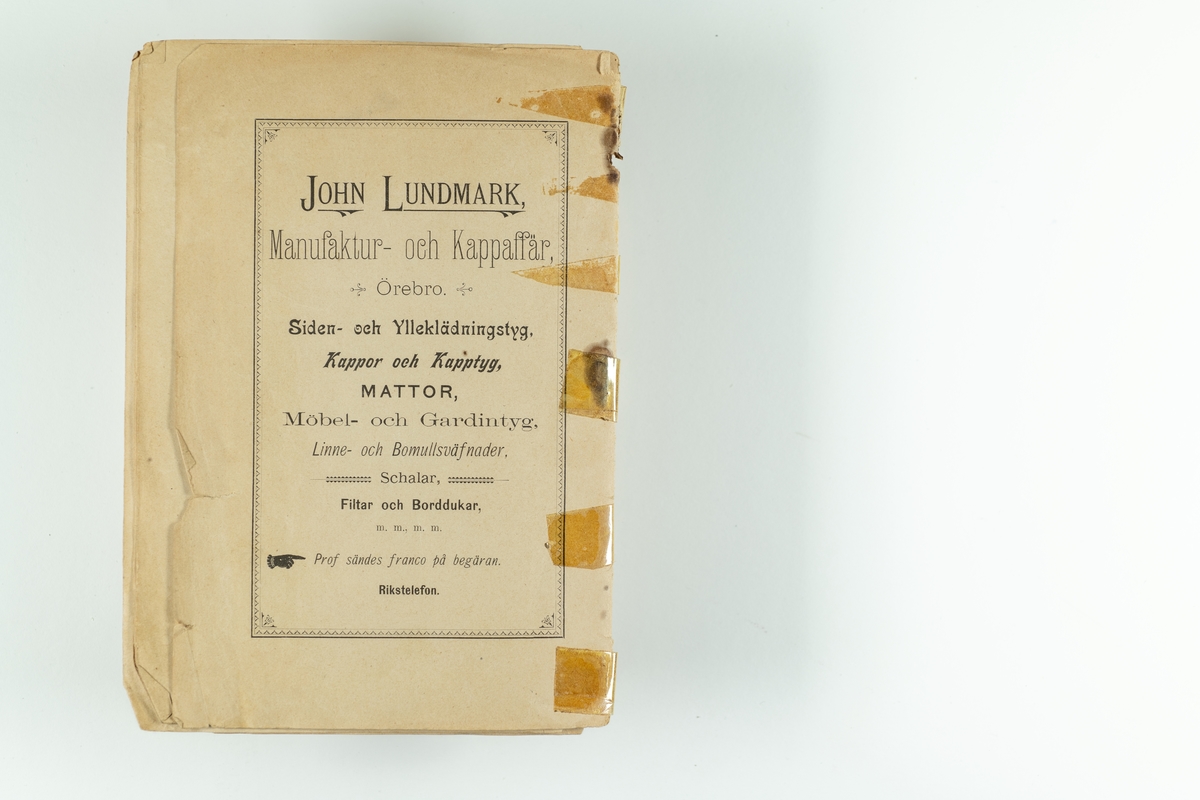 En katalog "Örebro studenter 1864-1888" vid Karolinska läroverket.