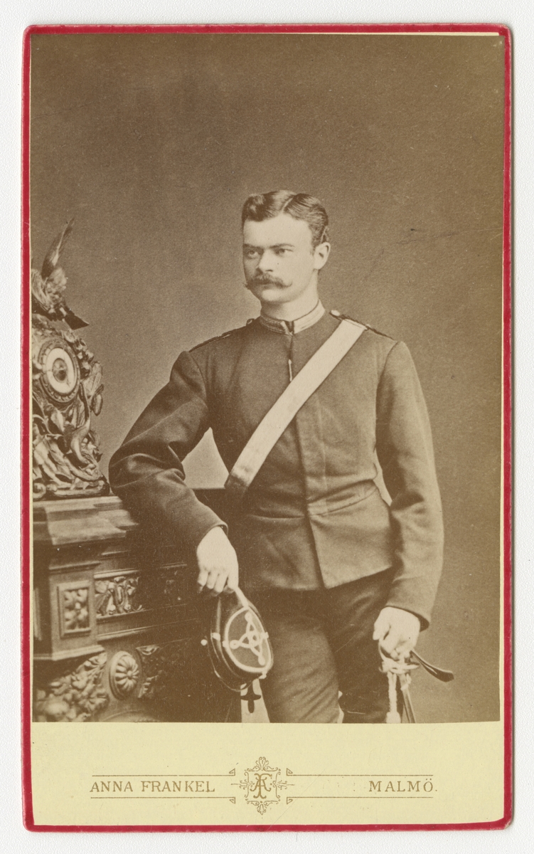 Porträtt av Fritz Joachim Carl Ludvig von Ekensteen, löjtnant vid Skånska dragonregementet K 6.