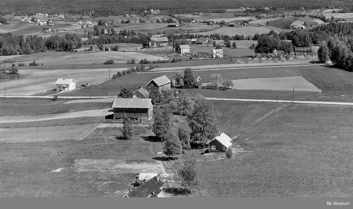 Flyfoto av Langkås på Langkåshaugen 13. juni 1958.