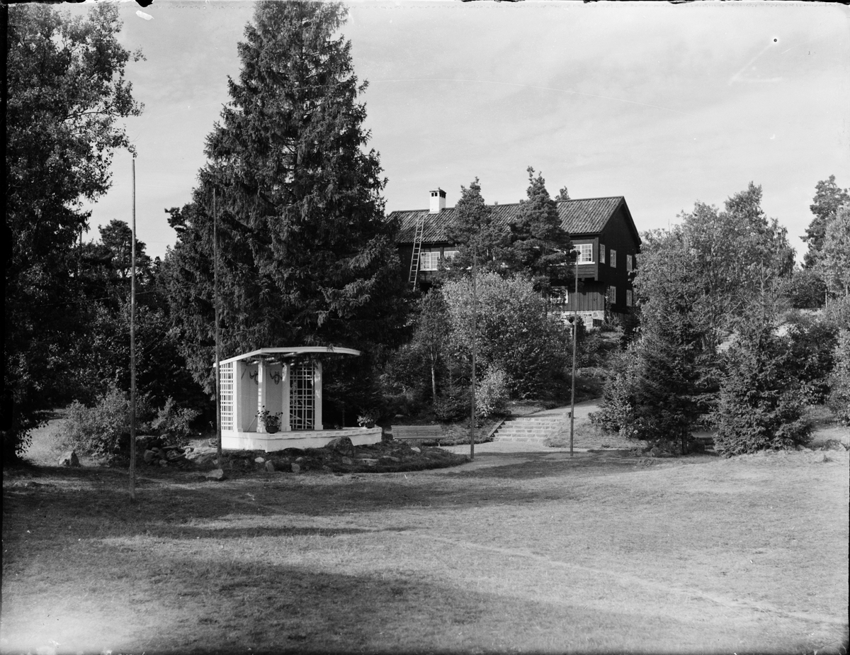 Scen och byggnad, Gammelhus, Östhammar, Uppland