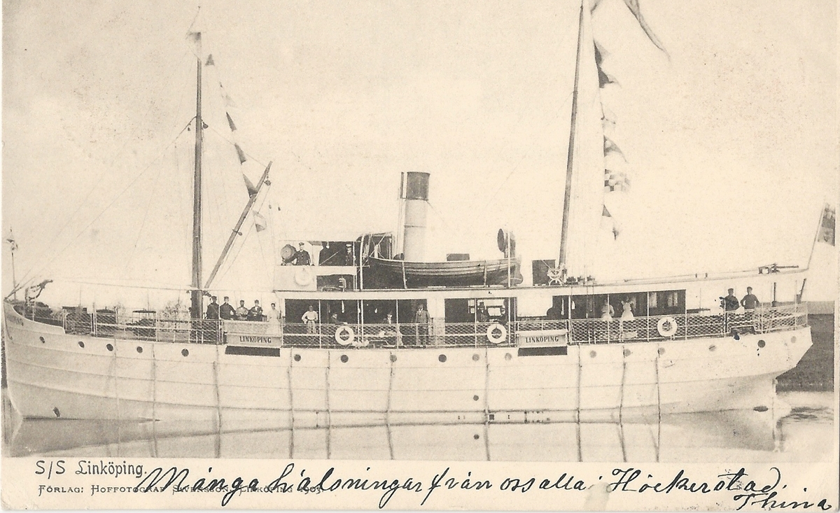 Vykort Bild på passagerarbåten S/S Linköping.
Kinda kanal, Linköping, ångbåt, S/S Linköping
Poststämplat 5 oktober 1912
Hoffotograf SW Swensson
