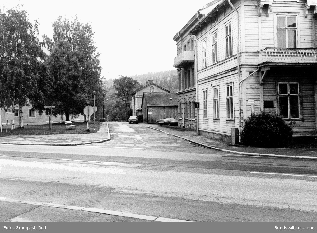 En svit bilder från den gamla bebyggelsen på Åkroken före rivningarna.