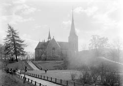 Ilen kirke fotografert fra Skanseparken