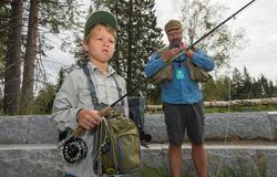 Ole Litleré Rydgren, 6 år gammel fluebinder og fluefisker fo