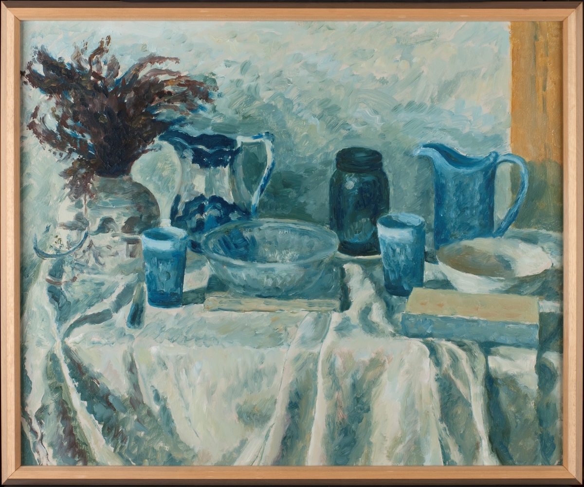 Stilleben med vase, mugger, glas, skåler og bøker