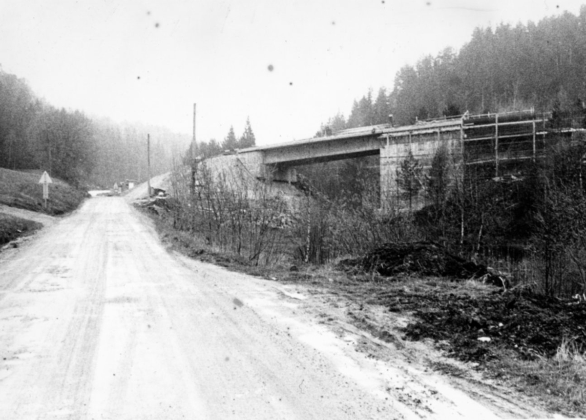 Bygging av bru/overgang ved Kalstadsletta ? - Telemark Museum ...