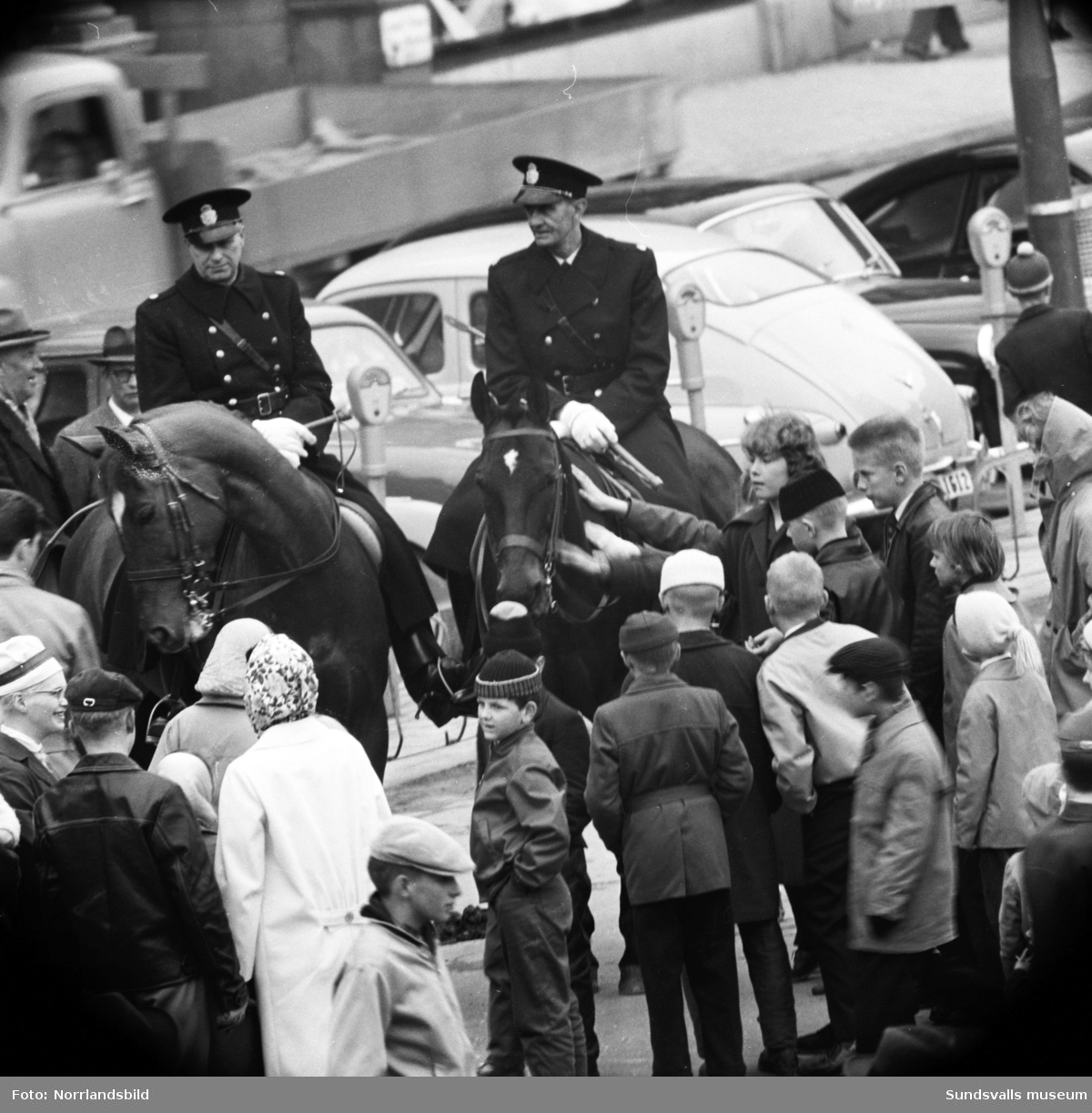 Ridande polisen tjänstgör under 1 maj-demonstrationerna 1959.