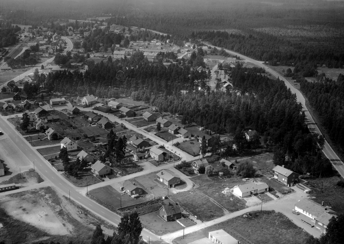 Flygfoto över Forsheda i Värnamo kommun, Jönköpings län. 1144/1963