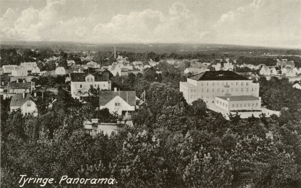 Text i fotoalbum: "Beredskapstjänst april-okt 1940 vid Fältpost. Tyringe panorama".