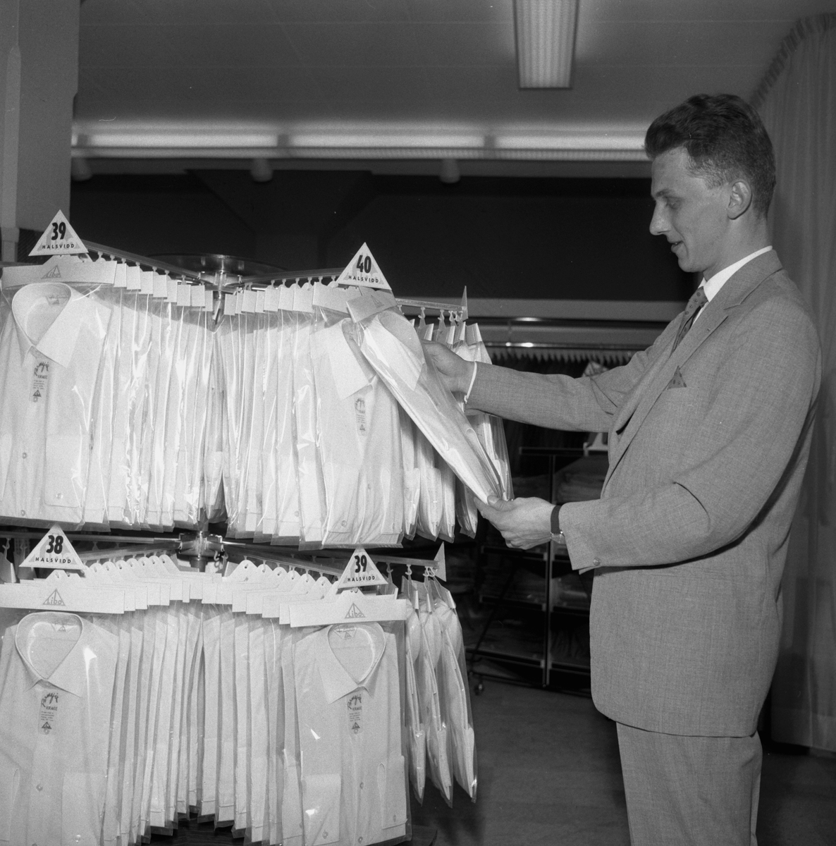 Härolds nya lokaler. 
16 maj 1959.