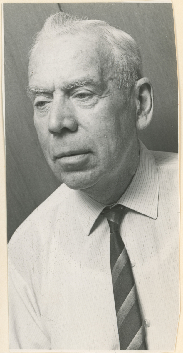 Portrettfoto, ca. 1960.

Leif Feilegaard, bankkasserer.