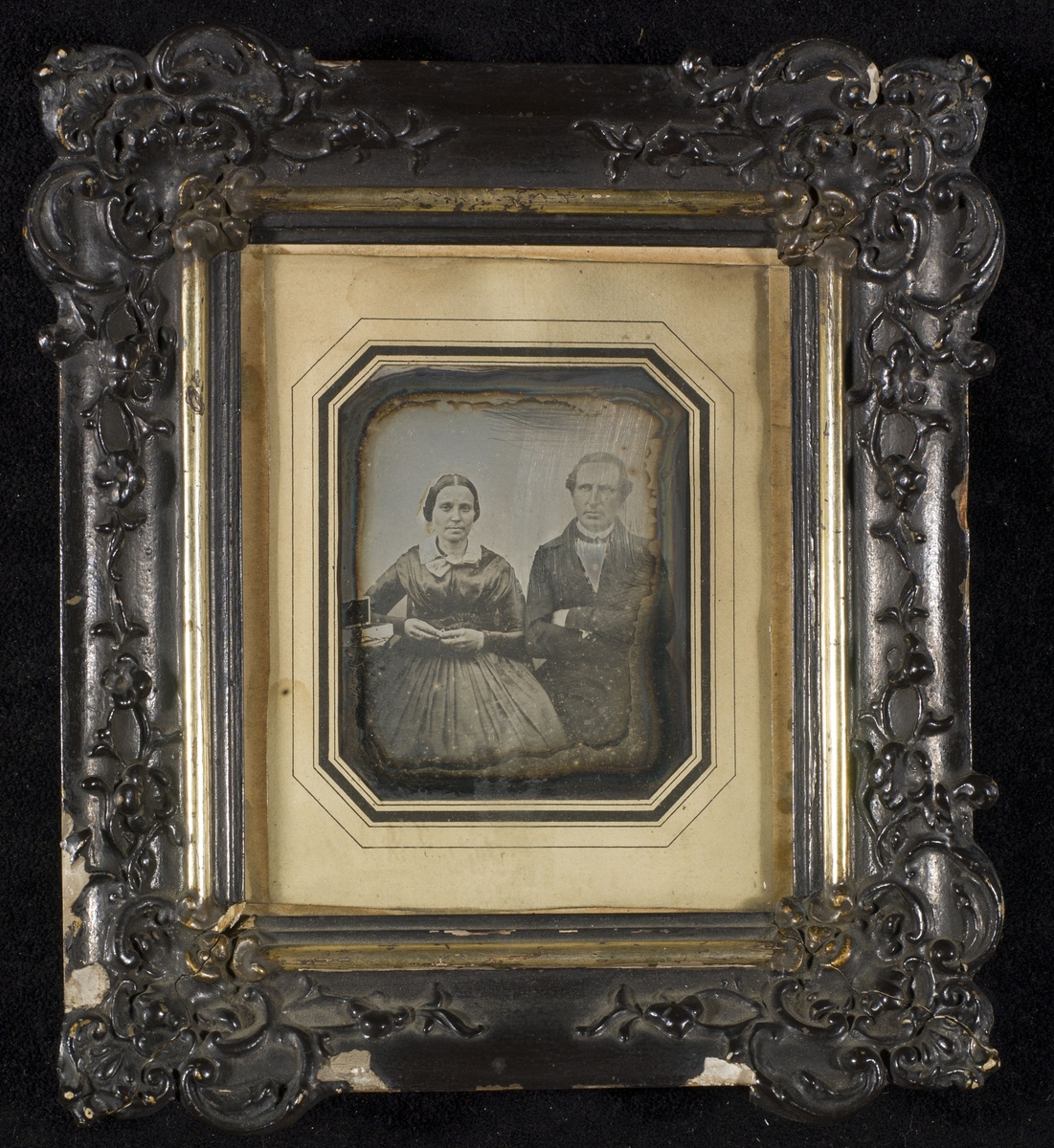 Daguerreotypi av fattigforstander Jakob Wesenberg (1807-1882) og hustru Kristine Wesenberg f. Lootz (1811-1888).