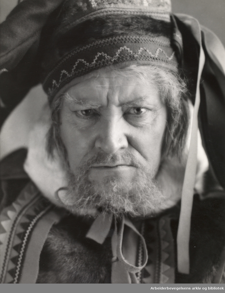 Stillsfoto fra George Schnèevoigts spillefilm "Laila"..Ingjald Håland i rollen som Aslag Laagje.