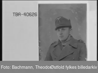 Portrett av tysk soldat i uniform,  Balter Dballey, sjekke negativ for stavemåte.