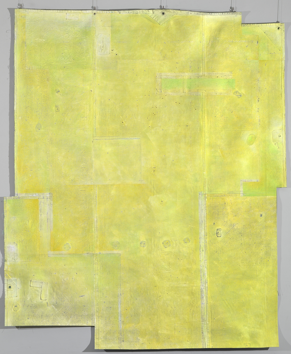yellow tarpaulin [Dekorativ tekstil]