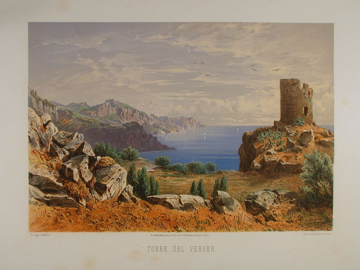 Ruin av et tårn med sjø og klippelandskap