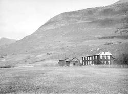 Kort. Nord-Fron. Kvam. Vik. Øvre høgre kant gamle kapteinsgå