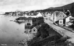 Strandgata sett vestover fra Grand.