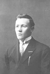 PORTRETT: OLE HUBRED FØDT: 1886, HUBRED STORE