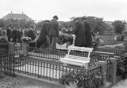 Anton Olsens begravelse