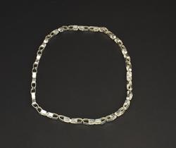 Uten tittel [Halssmykke]