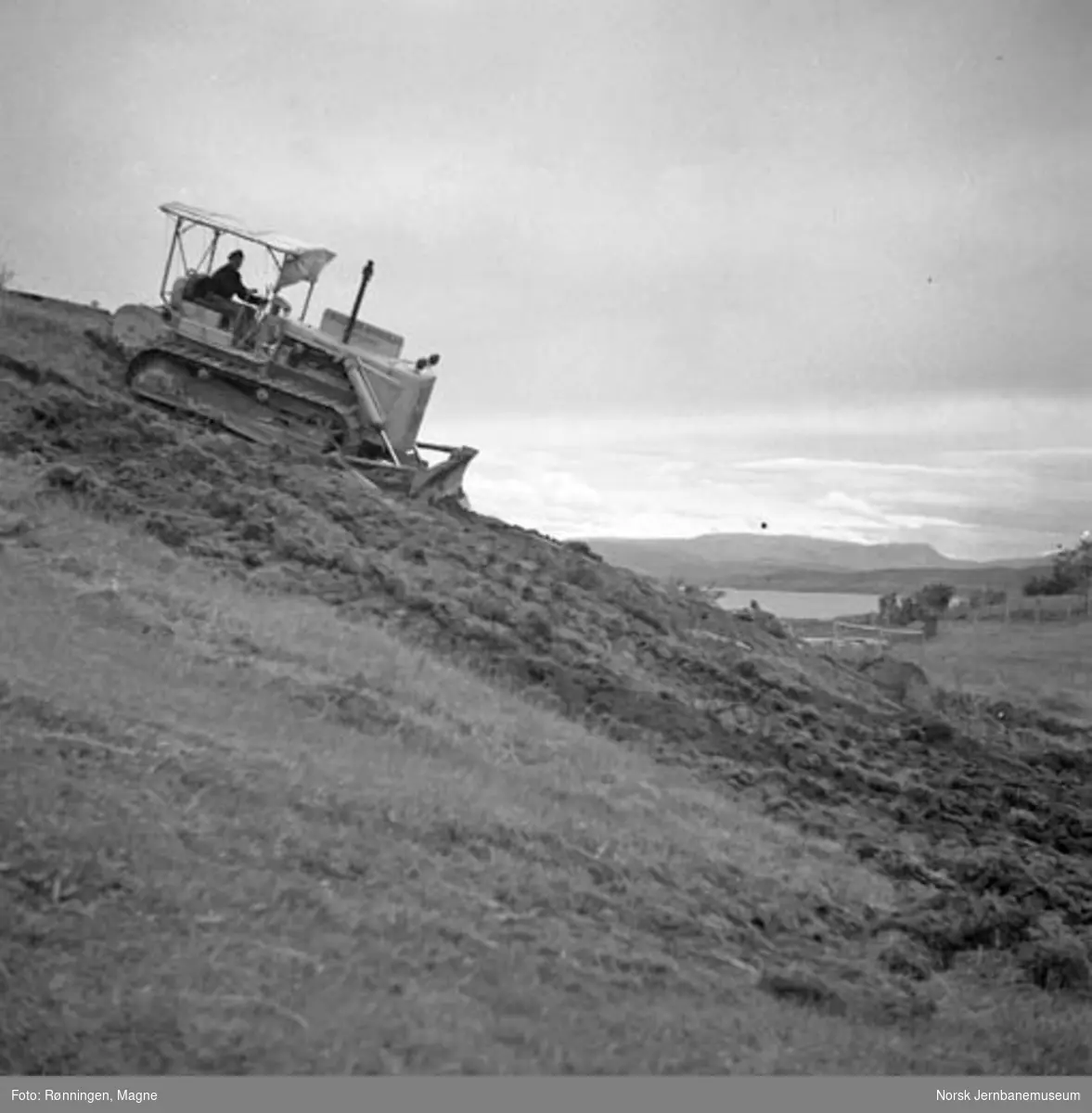 Nordlandsbaneanleggets bulldozer i Bodø