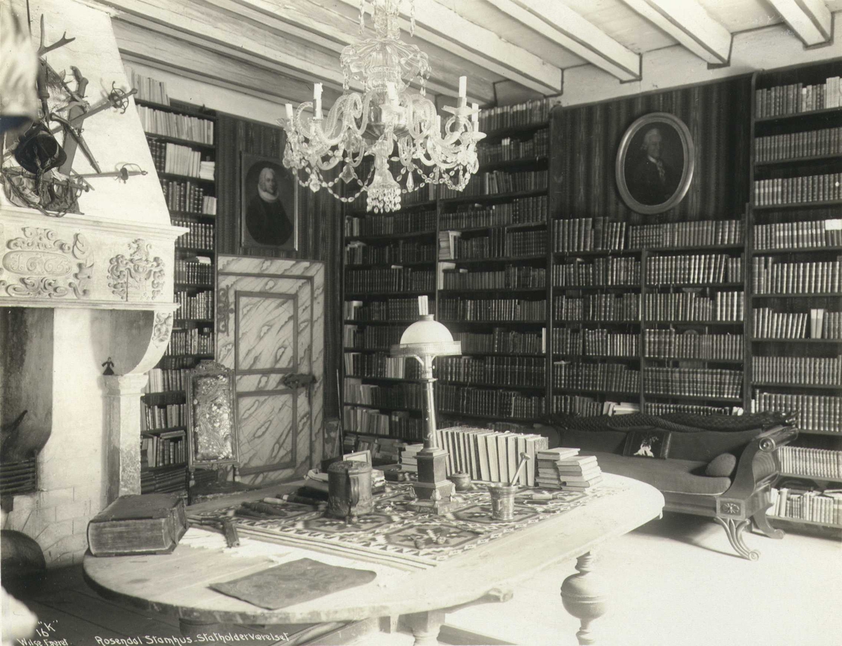 Statholderværelset,  Baroniet Rosendal, Kvinnherad, Hordaland. Fotografert 1912.