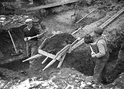 Serie. Røabanen blir forlenget til Lijordet. Flere arbeidere