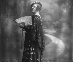 Portrett, opera, sopran, Kathinka Storm.