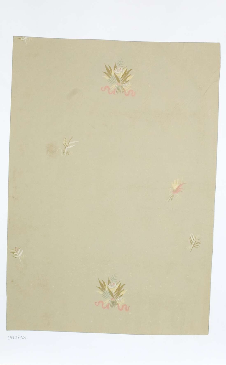 Tapetprov med tryckt mönster i beige, gult, vitt, grönt och rosa. Handskriven text på baksidan av kartongen:
212
Kv. Fågelsången nr. 2
b.v. Rum 14
1.