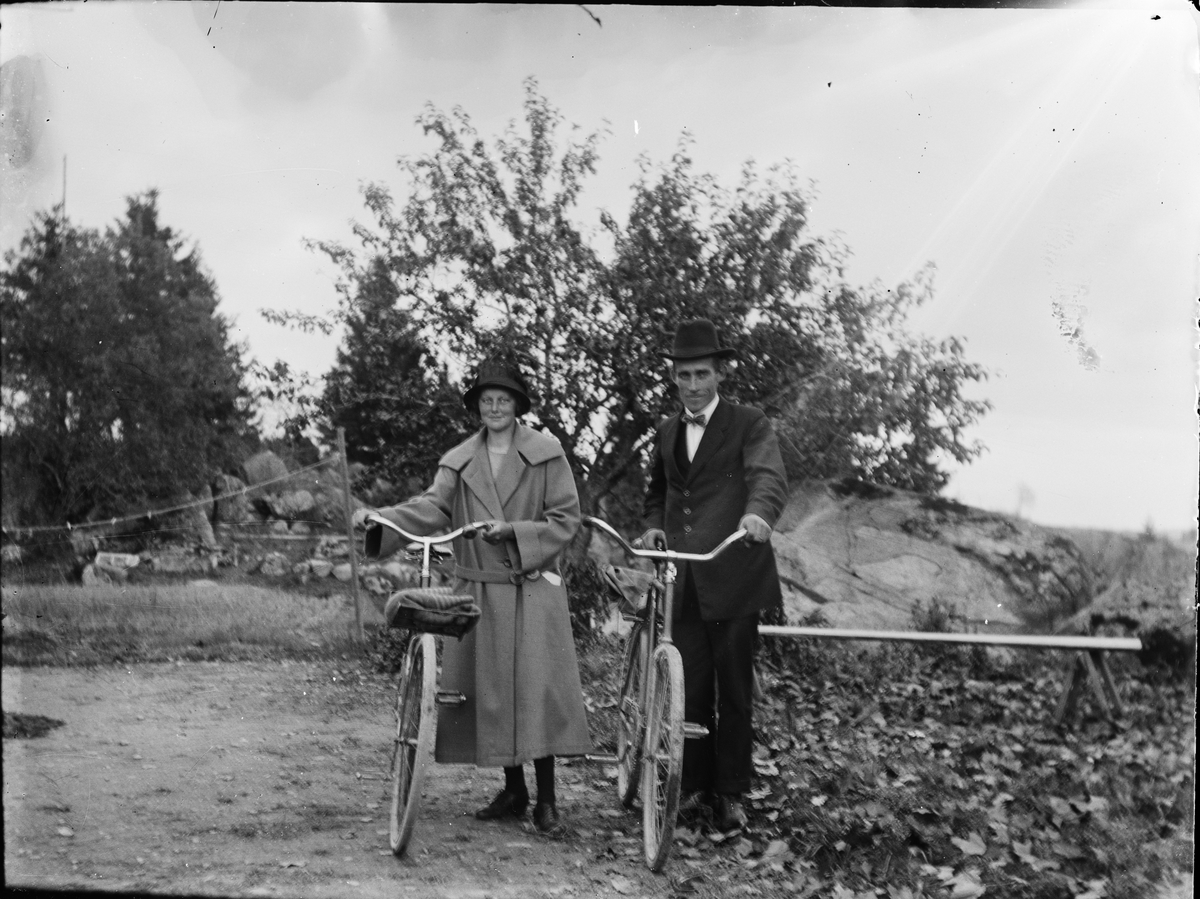 Elsie Jansson och Bengt Hägg, Gryta socken, Uppland