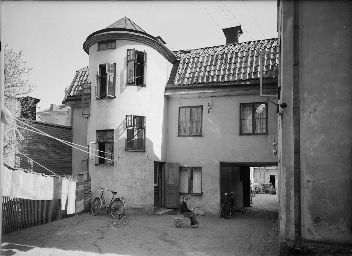 Gårdsinteriör, Dragarbrunn, Uppsala 1946