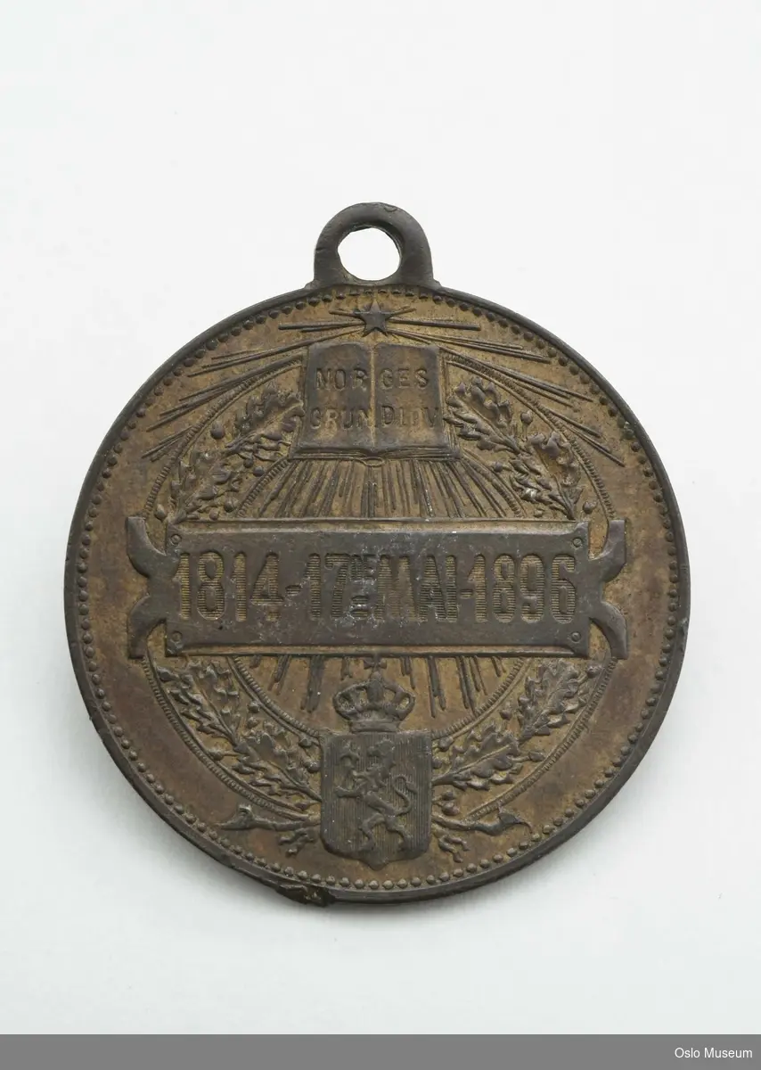 17. mai-medalje - Oslo Museum / DigitaltMuseum